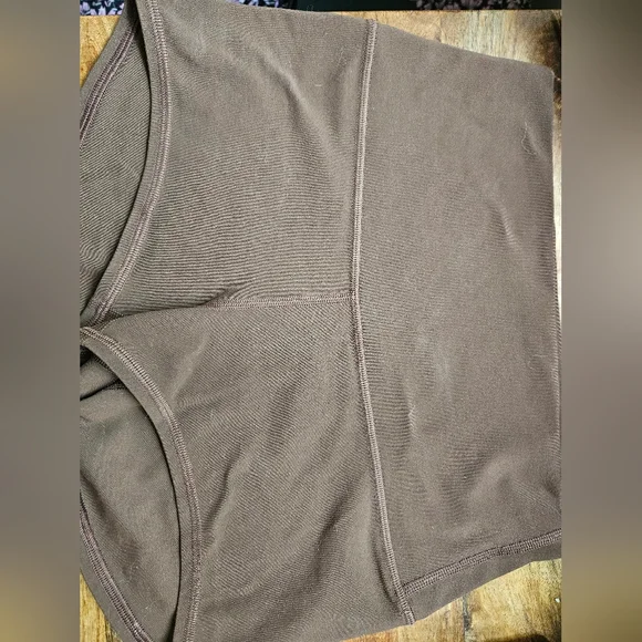 Lululemon Align Shorts 2" In Java - Picture 2 of 2